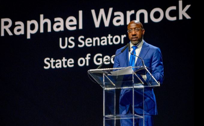 Raphael Warnock demokrata képviselő